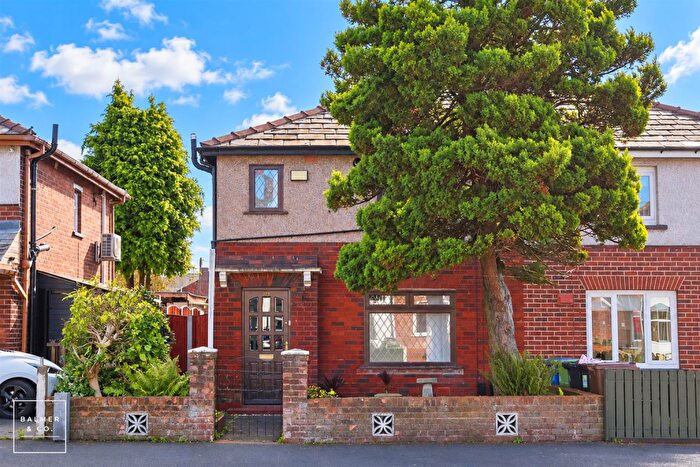 2 Bedroom Semi-Detached House For Sale In Gloucester Street, Atherton, M46