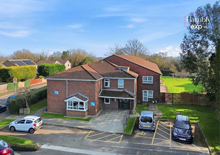 1 Bedroom Flat For Sale In Restway Court, Danescourt Way, CF5