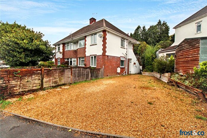 2 Bedroom Apartment For Sale In Wharfdale Road, Poole, Dorset, BH12