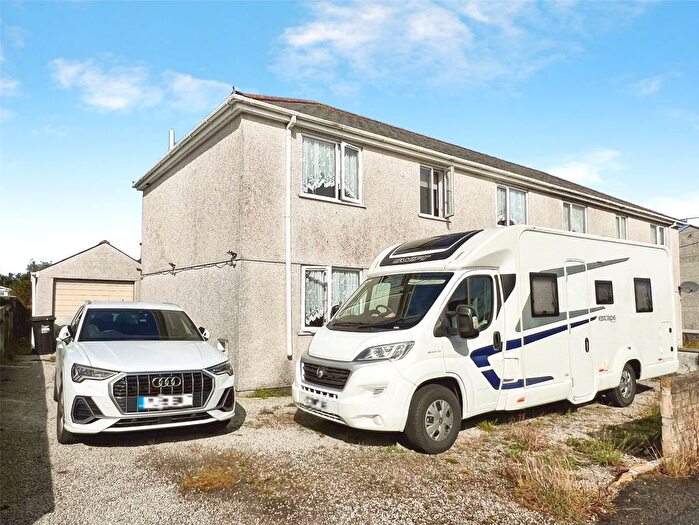4 Bedroom Semi-Detached House For Sale In Lower Broad Lane, Redruth, Cornwall, TR15