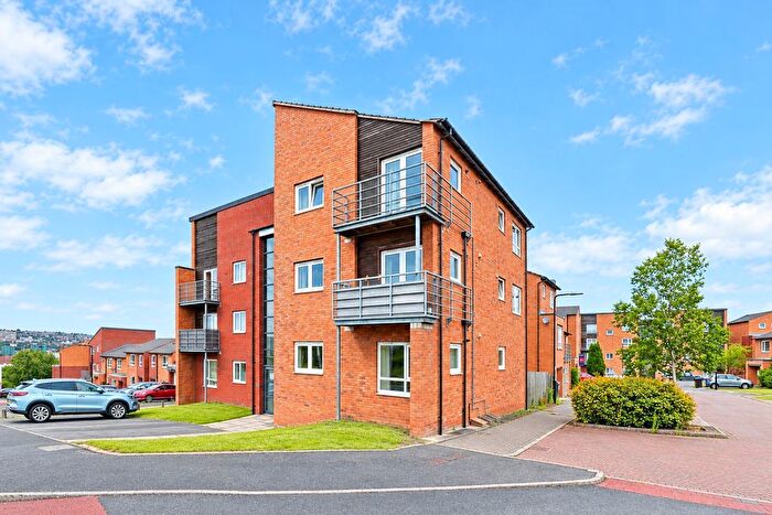 2 Bedroom Flat For Sale In Park Grange Rise, Norfolk Park, Sheffield, S2