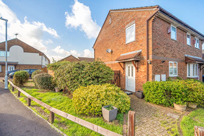 2 Bedroom Semi-Detached House For Sale In Worlidge Drive, Old Shaw, Swindon, SN5