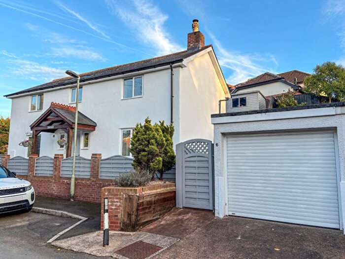3 Bedroom Detached House For Sale In Henry Lewis Close, Whimple, EX5