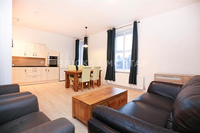 3 Bedroom Apartment To Rent In (£pppw) Westgate Road, City Centre, NE4