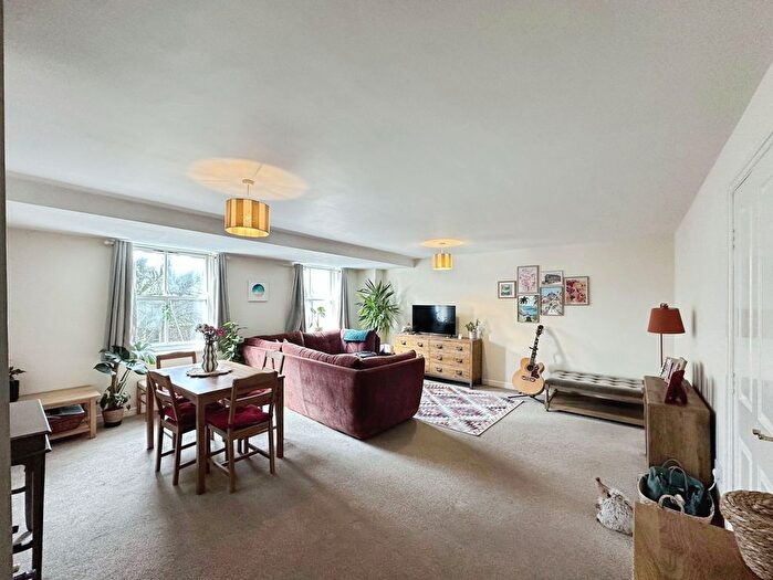 2 Bedroom Flat For Sale In Chantry Mews, Morpeth, NE61