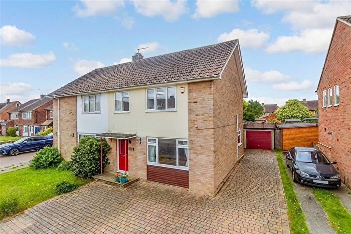 3 Bedroom Semi-Detached House For Sale In Allington Road, Paddock Wood, Tonbridge, Kent, TN12