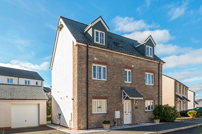 4 Bedroom Detached House For Sale In Dorado Lane, Liskeard, Cornwall, PL14