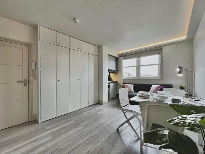 Studio To Rent In Seafield Road, Hove, East Sussex, BN3