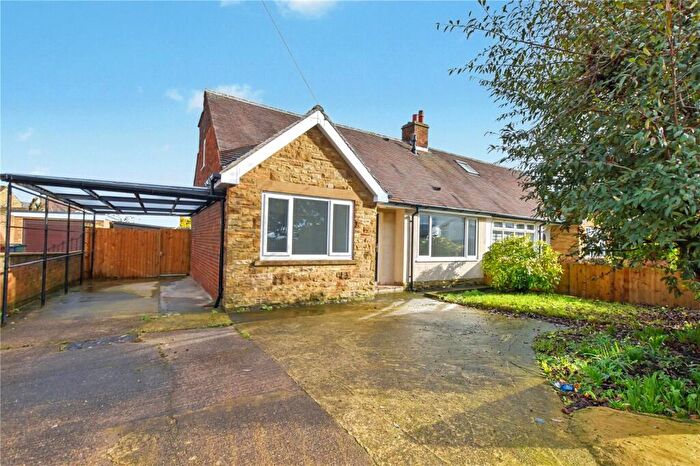 3 Bedroom Bungalow To Rent In Rein Road, Morley, Leeds, West Yorkshire, LS27