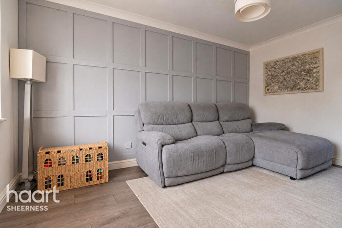 2 Bedroom End Of Terrace House For Sale In Appleford Drive, Minster, ME12