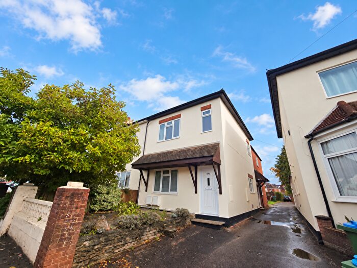2 Bedroom Flat To Rent In Shirley Road, Southampton, SO15
