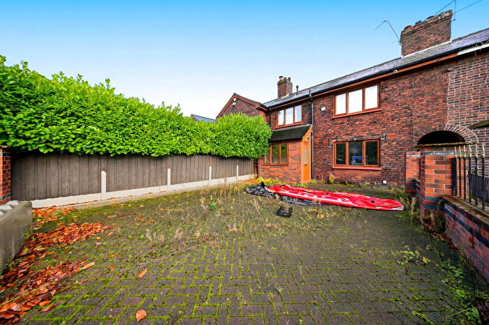 3 Bedroom Terraced House For Sale In North Lane, Tyldesley, Manchester, M29