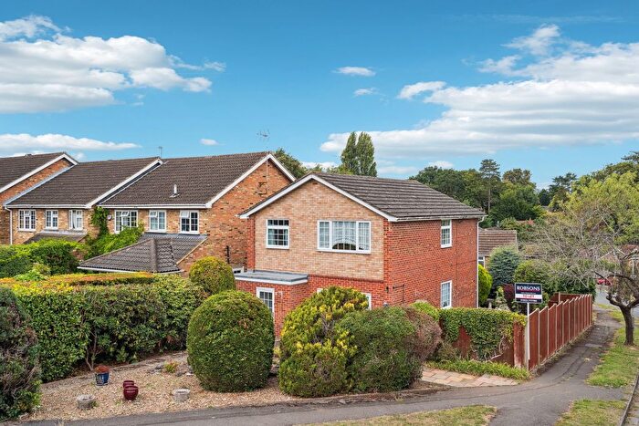 4 Bedroom Detached House For Sale In Stag Lane, Chorleywood, WD3