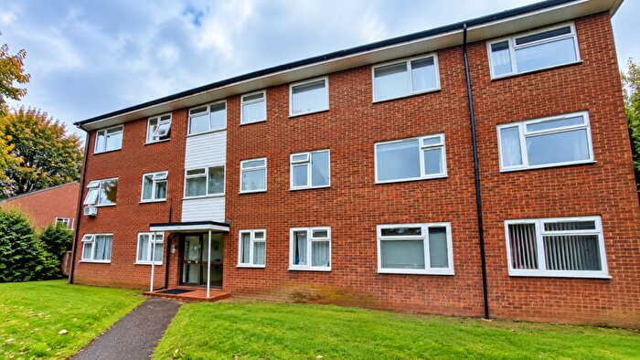 1 Bedroom Flat To Rent In The Shires, Luton, LU2