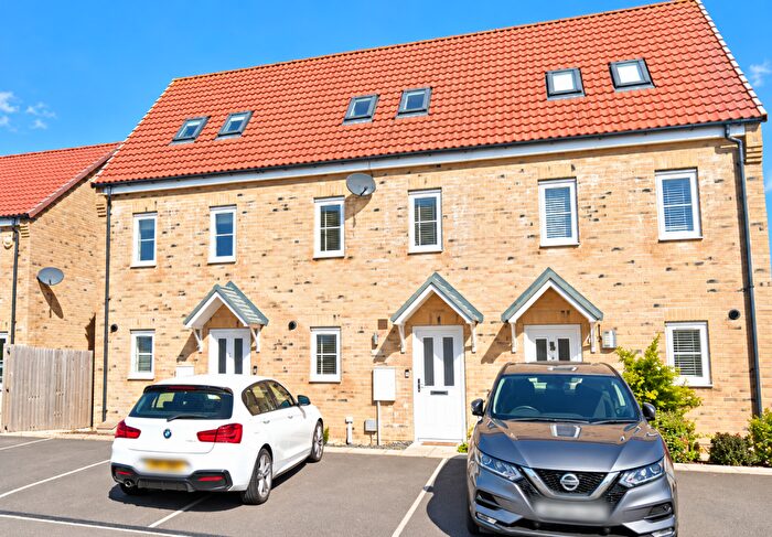 3 Bedroom House To Rent In Mirabelle Way, Harworth, DN11