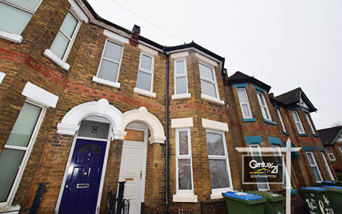 5 Bedroom Terraced House To Rent In |Ref: |, Tennyson Road, Southampton, SO17