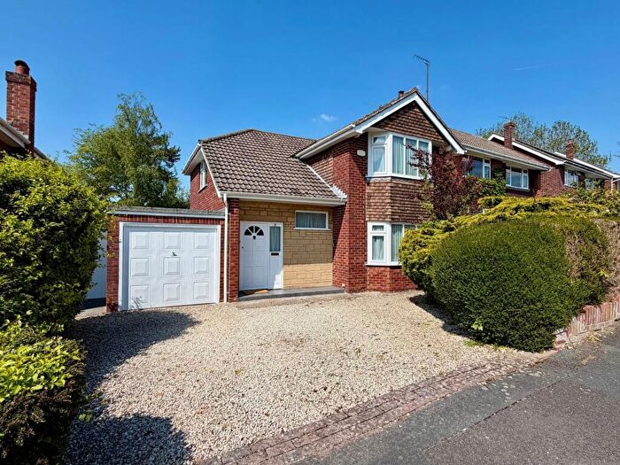 4 Bedroom Detached House For Sale In Parsons Way, Royal Wootton Bassett, Swindon, SN4