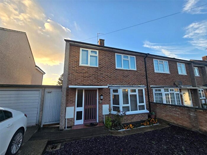 3 Bedroom Semi-Detached House To Rent In Merlin Road, Oxford, Oxfordshire, OX4