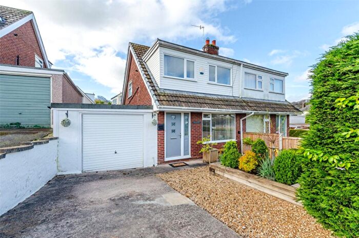 3 Bedroom Semi-Detached House For Sale In Bryn Seiri Road, Conwy, LL32