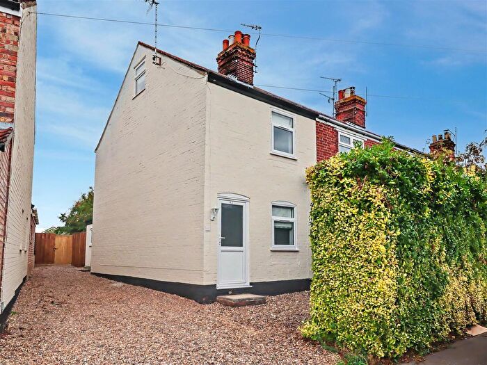 3 Bedroom End Of Terrace House For Sale In The Street, Gillingham, Beccles, NR34