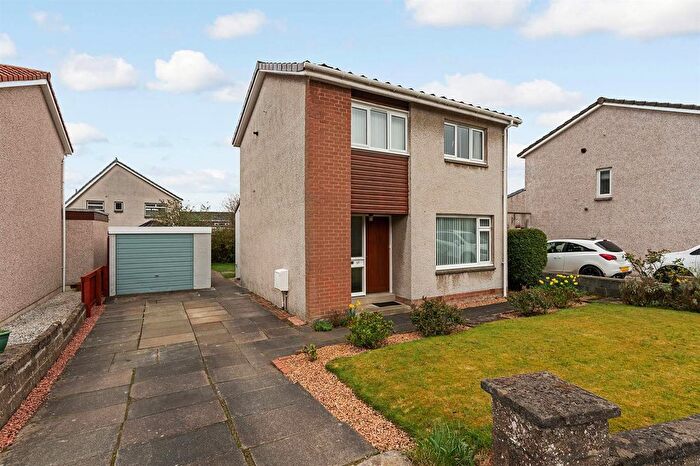 3 Bedroom Detached House For Sale In Knowehead Road, Crossford, KY12