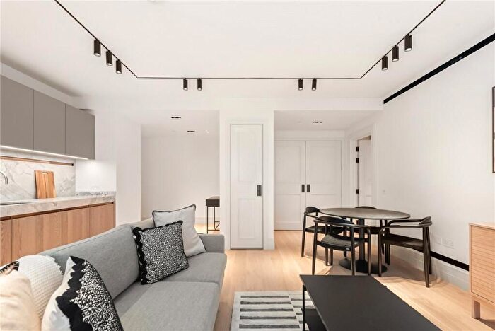 1 Bedroom Flat To Rent In Brentford, London, TW8