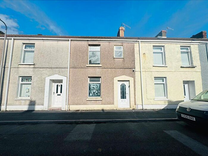 3 Bedroom Terraced House For Sale In Catherine Street, Llanelli, SA15