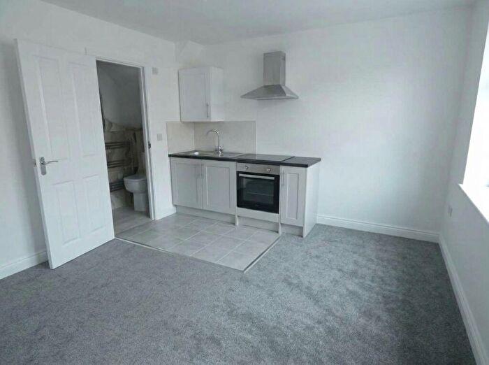 21 Bedroom Block Of Apartments To Rent In The Uplands, Smethwick, B67
