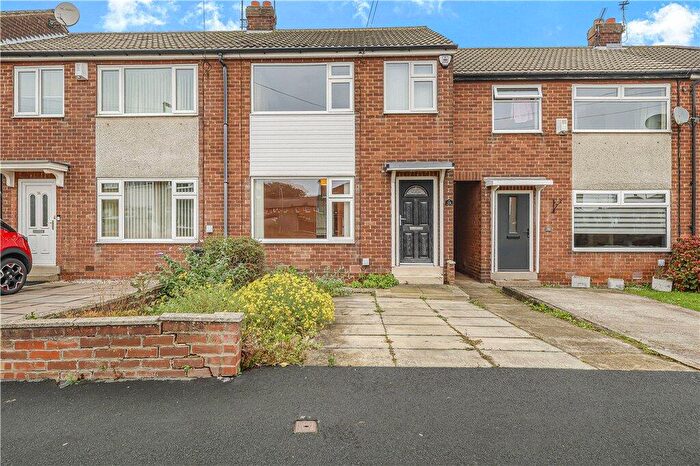 3 Bedroom Terraced House For Sale In Springfield Avenue, Morley, Leeds, West Yorkshire, LS27