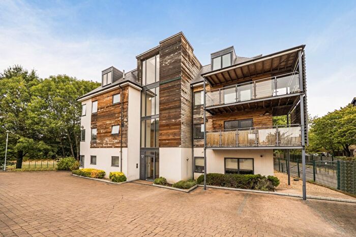2 Bedroom Flat For Sale In Point Apartments, Wickham Street, Welling, Bexley, DA16