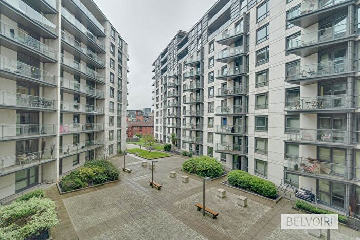 1 Bedroom Flat To Rent In Centenary Plaza, Holiday Street, Birmingham, B1