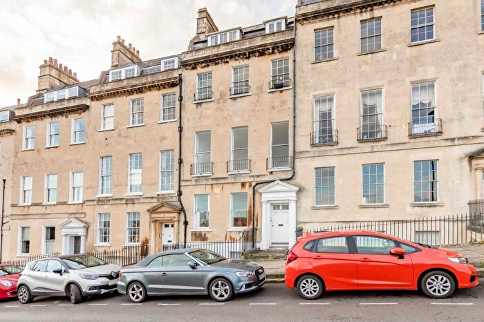 1 Bedroom Apartment To Rent In Camden Crescent, BA1
