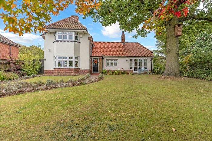 3 Bedroom Detached House For Sale In Caistor Road, Laceby, Grimsby, N E Lincs, DN37