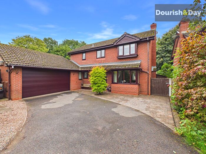 4 Bedroom Detached House For Sale In Chartwood, Loggerheads, TF9
