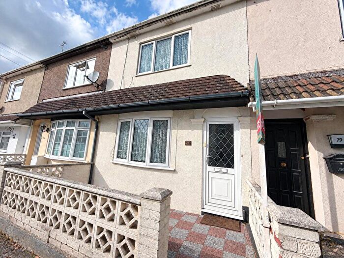 3 Bedroom Terraced House To Rent In Jennings Street, Rodbourne, Swindon, Wiltshire, SN2