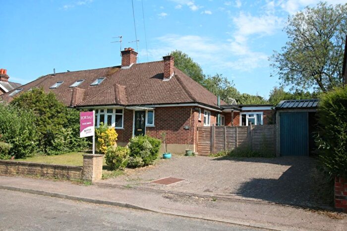 3 Bedroom Semi-Detached House For Sale In Clinton Road, Leatherhead, KT22