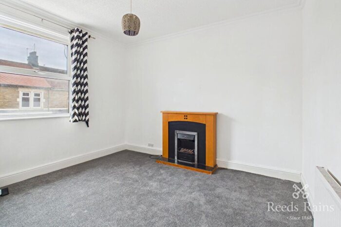 2 Bedroom Apartment To Rent In Highfield Road, Blackpool, Lancashire, FY4