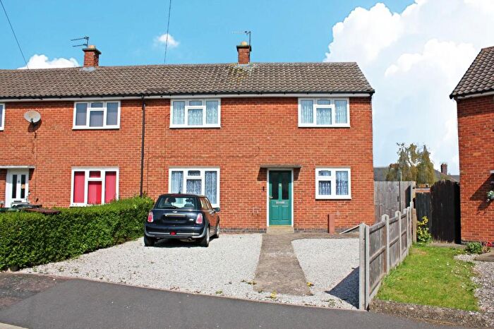 2 Bedroom Semi-Detached House To Rent In Hazelwood Road, Wigston, LE18