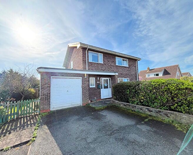 4 Bedroom Detached House For Sale In Faenol Isaf, Tywyn, Gwynedd, LL36