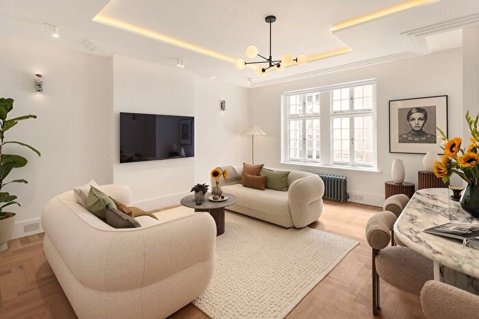 1 Bedroom Flat For Sale In St. James's Street, St. James's, SW1A