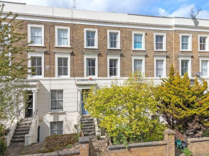 2 Bedroom Flat To Rent In Cleveland Road, De Beauvoir, N1