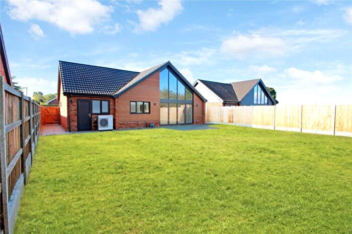 3 Bedroom Bungalow For Sale In Field Lane, Hempnall, Norwich, Norfolk, NR15
