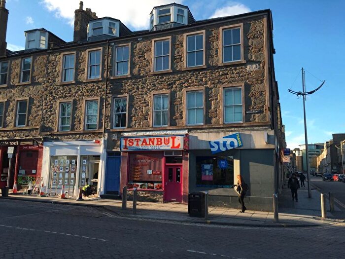 2 Bedroom Flat To Rent In / Nethergate, Dundee, DD1