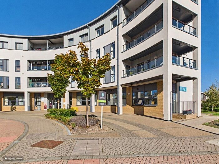 2 Bedroom Flat For Sale In Atlas Place, Wilkey Way St. Marys Island, Chatham, Kent, ME4