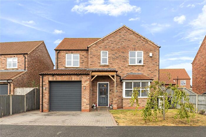 4 Bedroom Detached House For Sale In Runway Lane, Holton Le Clay, Grimsby, N E Lincs, DN36