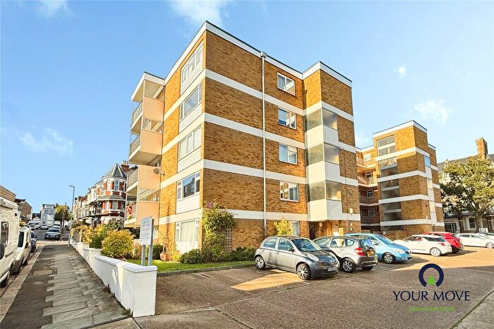 2 Bedroom Flat For Sale In Truro Road, Ramsgate, Kent, CT11
