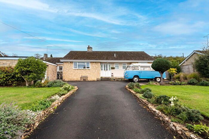 3 Bedroom Detached Bungalow For Sale In Hardington Moor, Yeovil, BA22