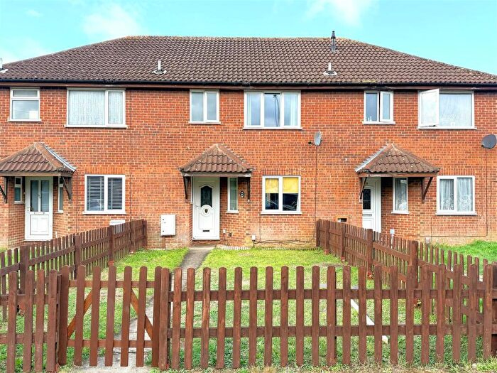 3 Bedroom Terraced House For Sale In James Watt Avenue, Corby, NN17
