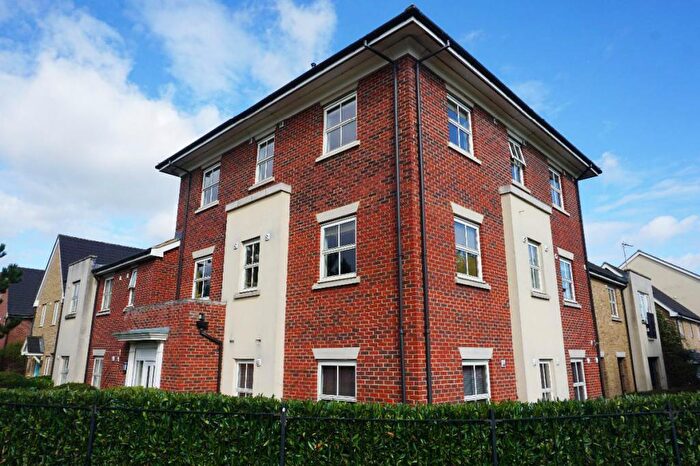 2 Bedroom Apartment To Rent In Rowditch Furlong, Redhouse Park, MK14