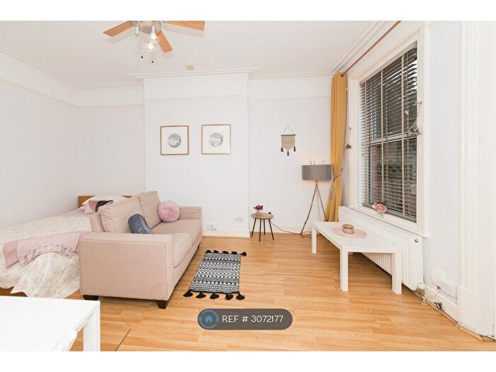 Studio To Rent In Reading, Reading, RG1